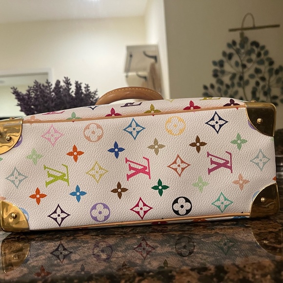 ❌SOLD❌ Louis Vuitton Multicolor Trouville - Picture 6 of 16